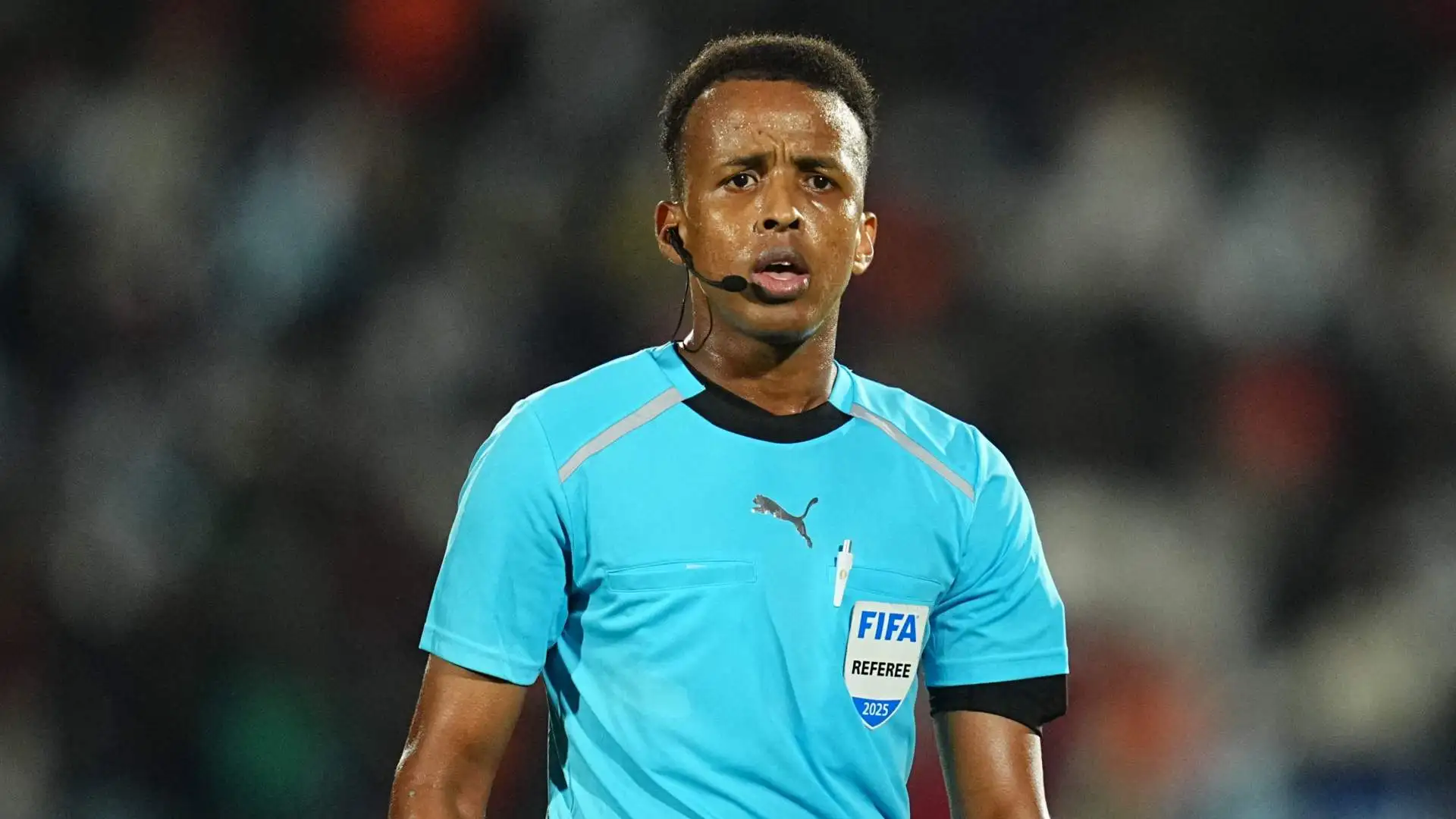 FIFA, ABD'ye girişi engellenen Somalili hakem Artan'a turnuva ücretini tam ödeyecek